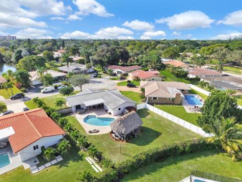 9921 NW 38th Street Coral Springs FL 33065