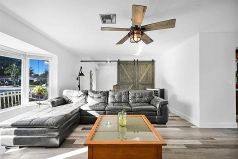 9921 NW 38th Street Coral Springs FL 33065