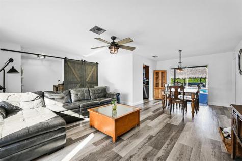 9921 NW 38th Street Coral Springs FL 33065