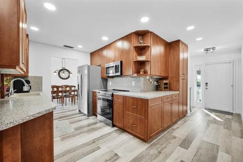 9921 NW 38th Street Coral Springs FL 33065