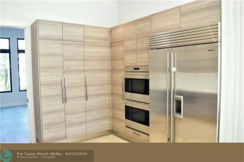 3515 Ashwood Circle Hollywood FL 33312