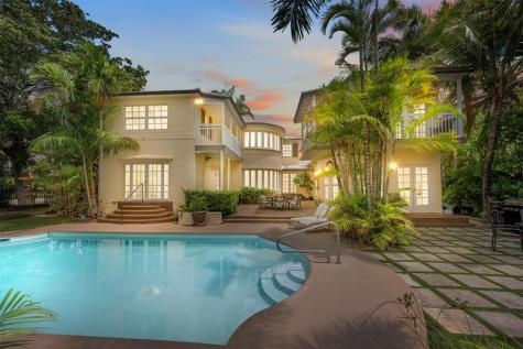 2300 Castilla Isle Fort Lauderdale FL 33301