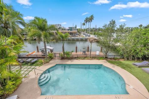 2300 Castilla Isle Fort Lauderdale FL 33301