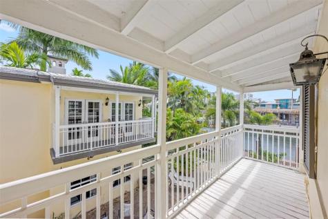 2300 Castilla Isle Fort Lauderdale FL 33301