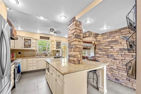 2300 Castilla Isle Fort Lauderdale FL 33301