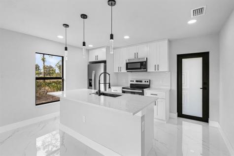 2618 41ST Street W Lehigh Acres FL 33971
