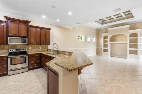2081 SW Bayshore Boulevard Port St Lucie FL 34984
