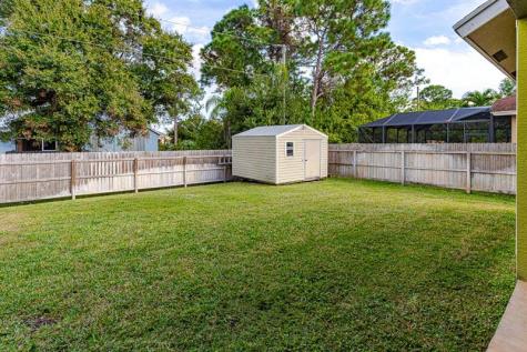 2081 SW Bayshore Boulevard Port St Lucie FL 34984