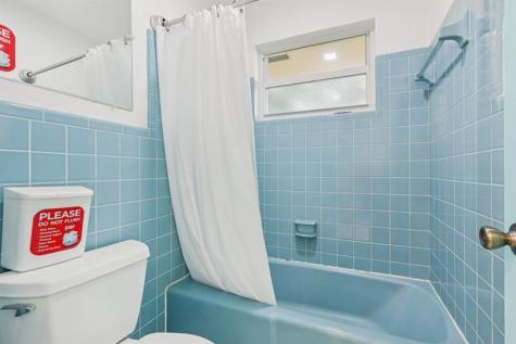 525 NE 58th Street Miami FL 33137