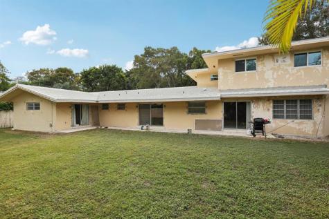 525 NE 58th Street Miami FL 33137
