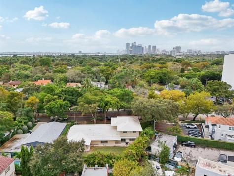 525 NE 58th Street Miami FL 33137