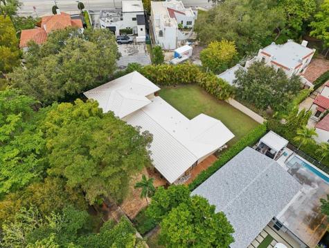 525 NE 58th Street Miami FL 33137