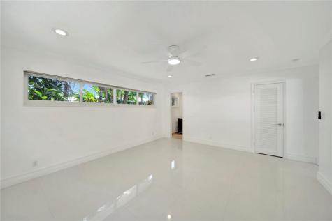 2524 NE 26th Terrace Fort Lauderdale FL 33305
