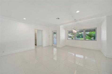 2524 NE 26th Terrace Fort Lauderdale FL 33305