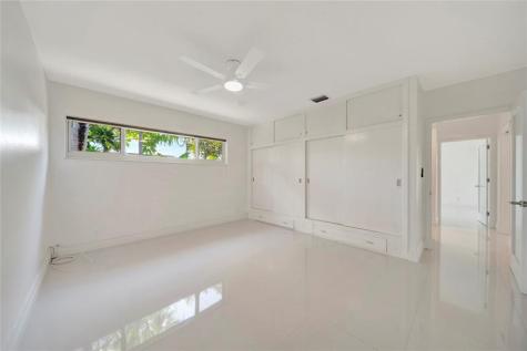 2524 NE 26th Terrace Fort Lauderdale FL 33305