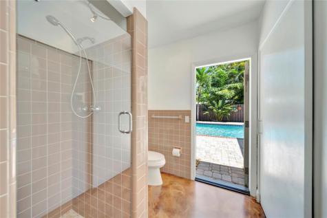 2524 NE 26th Terrace Fort Lauderdale FL 33305