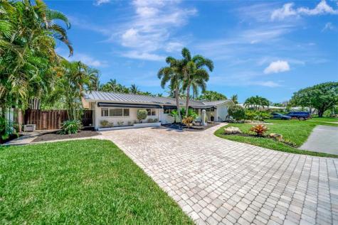2524 NE 26th Terrace Fort Lauderdale FL 33305