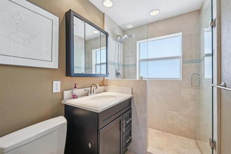 1709 NE 28th Drive Wilton Manors FL 33334