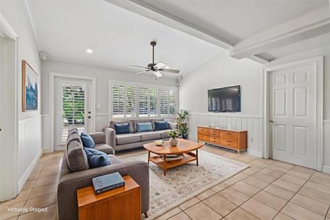 1709 NE 28th Drive Wilton Manors FL 33334