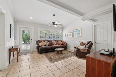 1709 NE 28th Drive Wilton Manors FL 33334