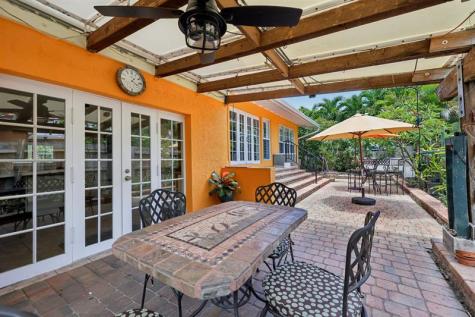 1709 NE 28th Drive Wilton Manors FL 33334
