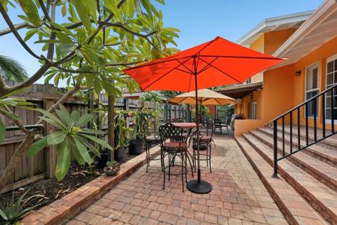 1709 NE 28th Drive Wilton Manors FL 33334