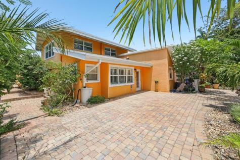 1709 NE 28th Drive Wilton Manors FL 33334
