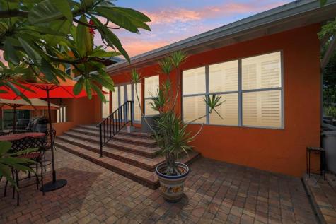 1709 NE 28th Drive Wilton Manors FL 33334