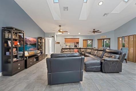 8622 NW 49th Drive Coral Springs FL 33067