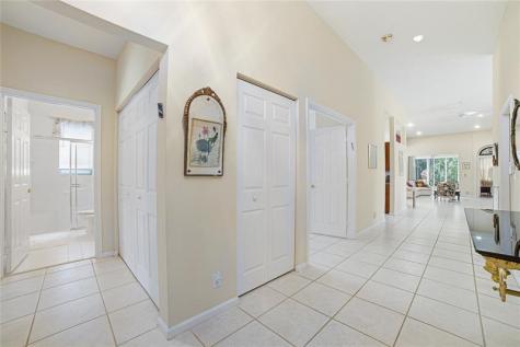 5892 Seashell Terrace Boynton Beach FL 33437