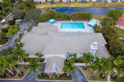 5892 Seashell Terrace Boynton Beach FL 33437