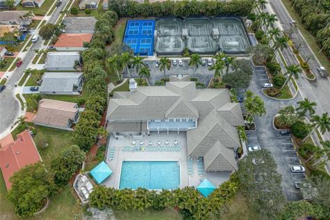5892 Seashell Terrace Boynton Beach FL 33437
