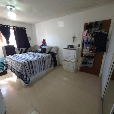 5451 SW 36th Street West Park FL 33023