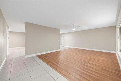 9203 NW 71st Street Tamarac FL 33321