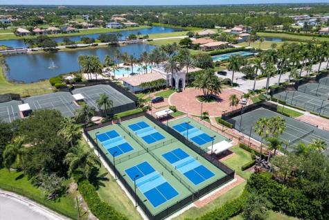 270 SE Fascino Circle Port St Lucie FL 34984