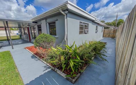 6214 Flagler Street Hollywood FL 33023