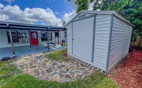 6214 Flagler Street Hollywood FL 33023