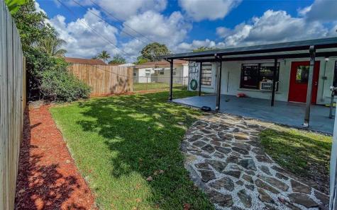 6214 Flagler Street Hollywood FL 33023