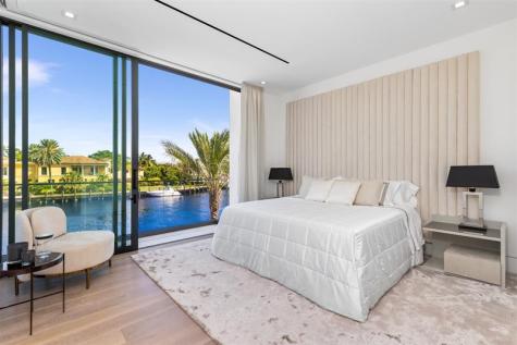 68 Isla Bahia Drive Fort Lauderdale FL 33316