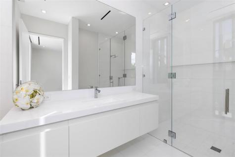 68 Isla Bahia Drive Fort Lauderdale FL 33316