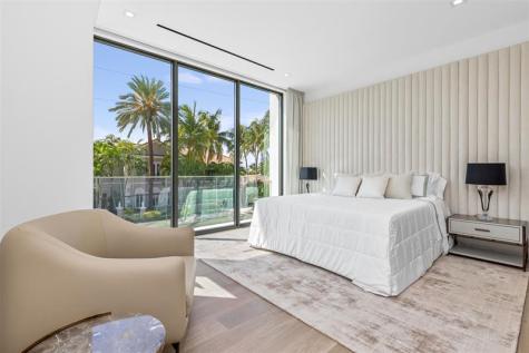 68 Isla Bahia Drive Fort Lauderdale FL 33316