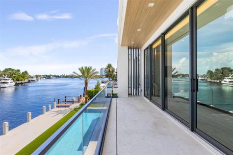 68 Isla Bahia Drive Fort Lauderdale FL 33316