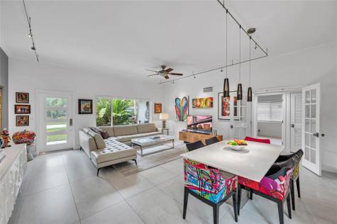 1722 NE 27th Drive Wilton Manors FL 33334