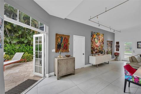 1722 NE 27th Drive Wilton Manors FL 33334