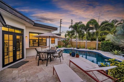 1722 NE 27th Drive Wilton Manors FL 33334