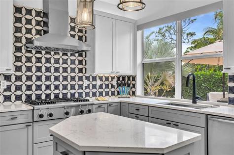 1722 NE 27th Drive Wilton Manors FL 33334