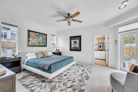 1722 NE 27th Drive Wilton Manors FL 33334
