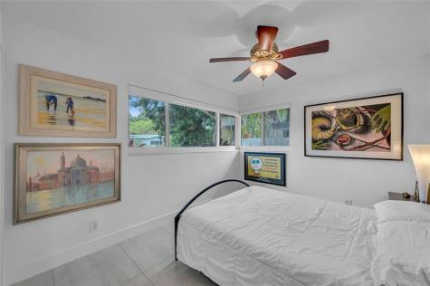 1722 NE 27th Drive Wilton Manors FL 33334