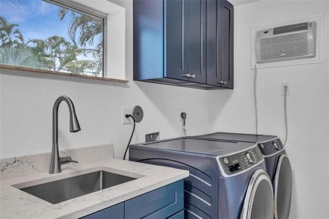 1722 NE 27th Drive Wilton Manors FL 33334