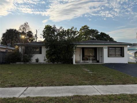614 N 32nd Court Hollywood FL 33021